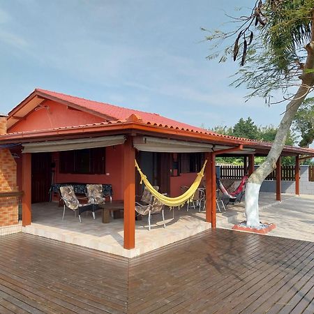 Casa Lagoa E Praia Rosa 프라이아도로사 외부 사진
