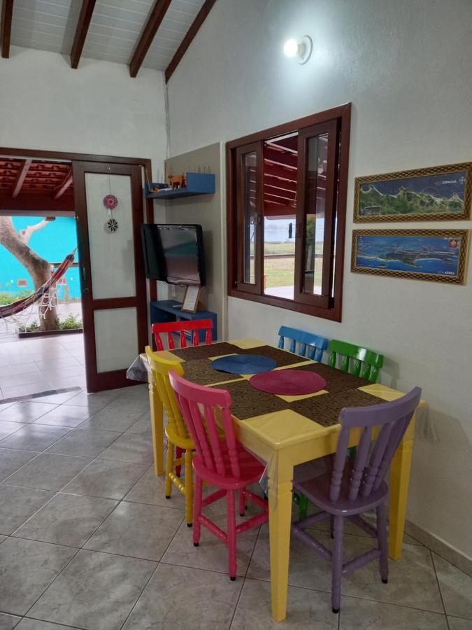 Casa Lagoa E Praia Rosa 프라이아도로사 외부 사진