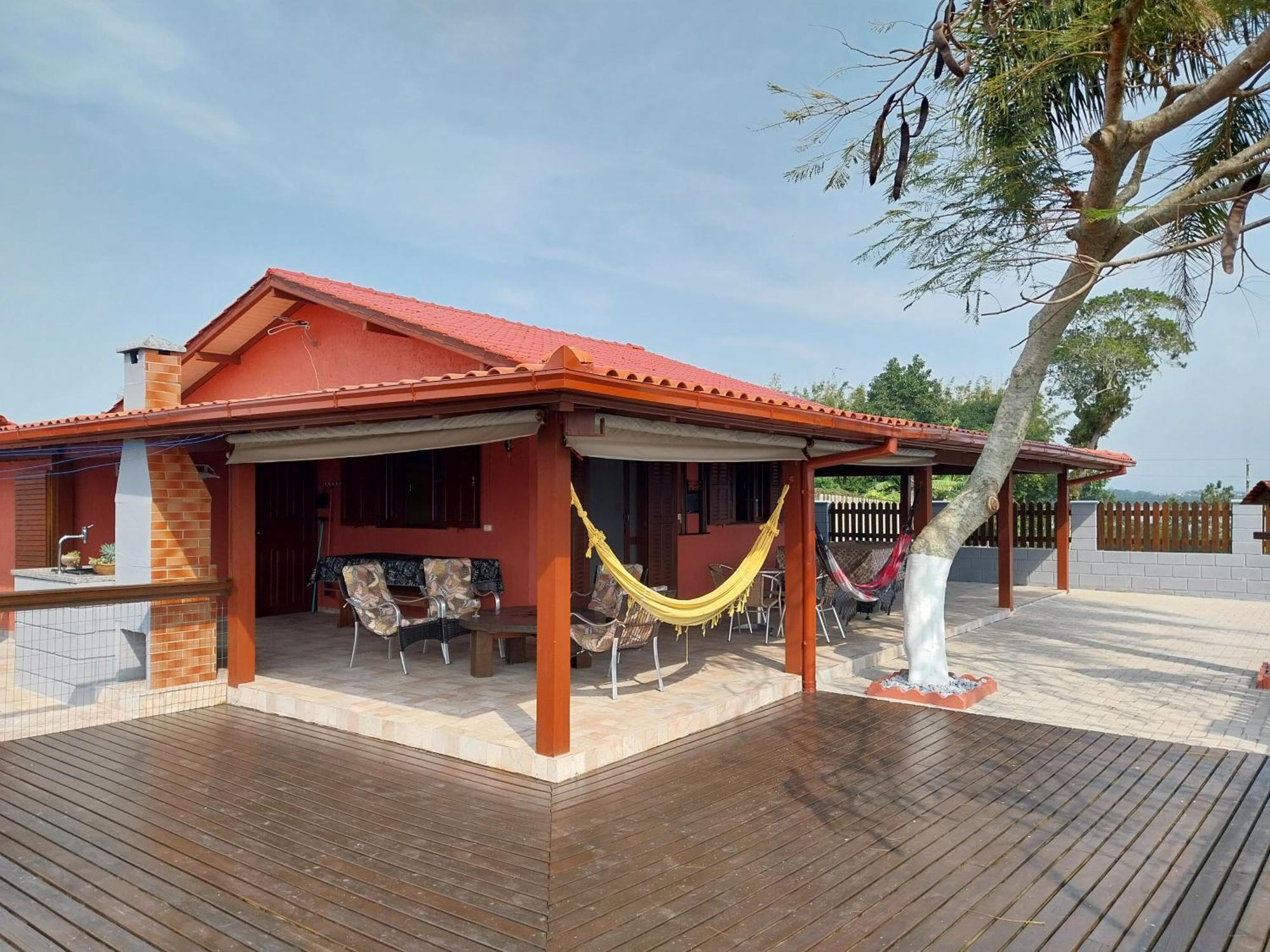 Casa Lagoa E Praia Rosa 프라이아도로사 외부 사진