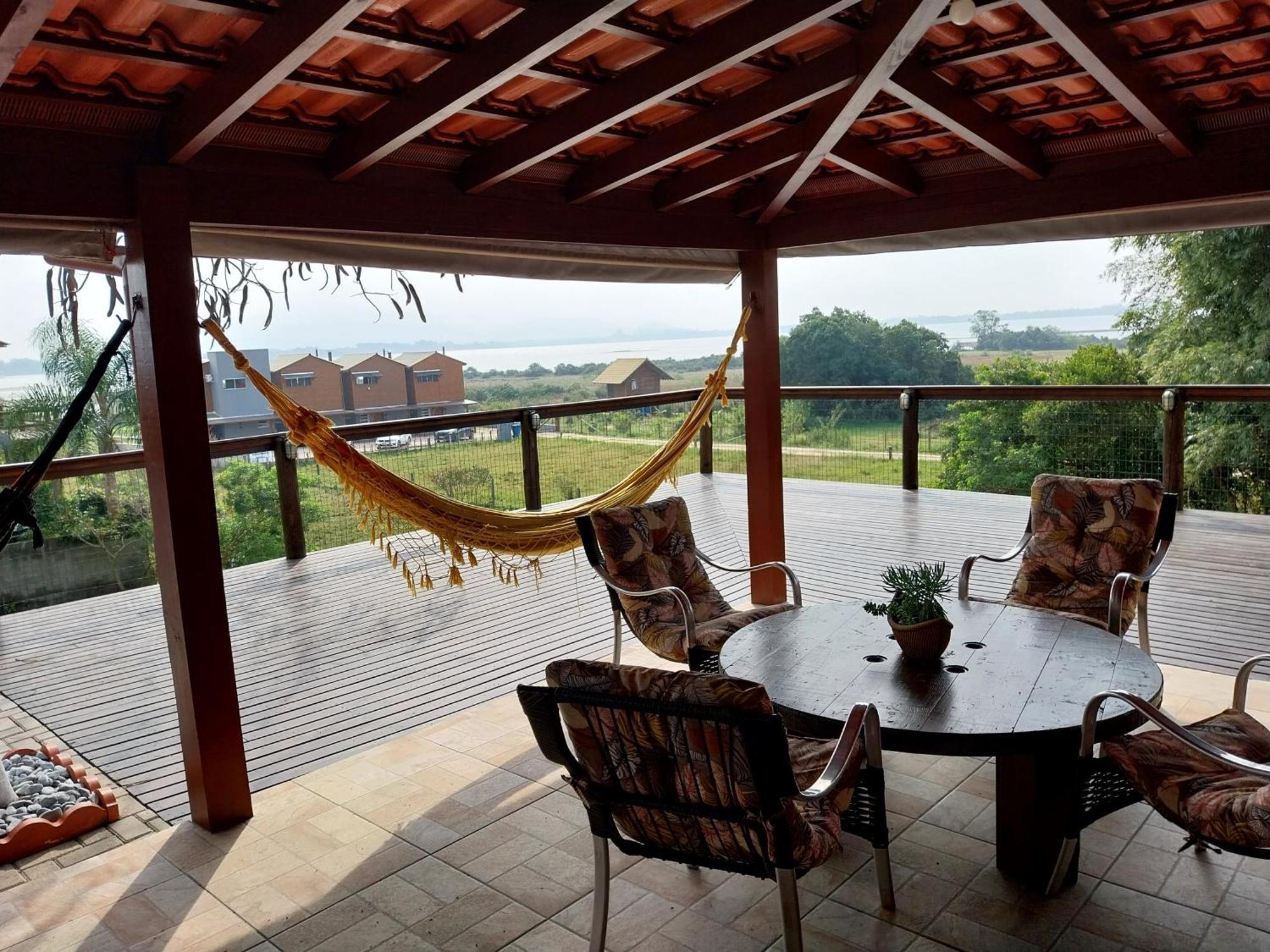 Casa Lagoa E Praia Rosa 프라이아도로사 외부 사진
